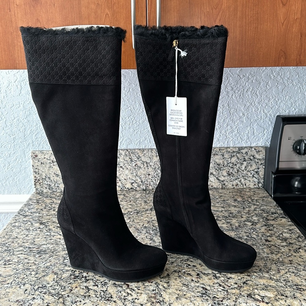 Brand new Gucci suede black wedge, knee-high boots, size 41